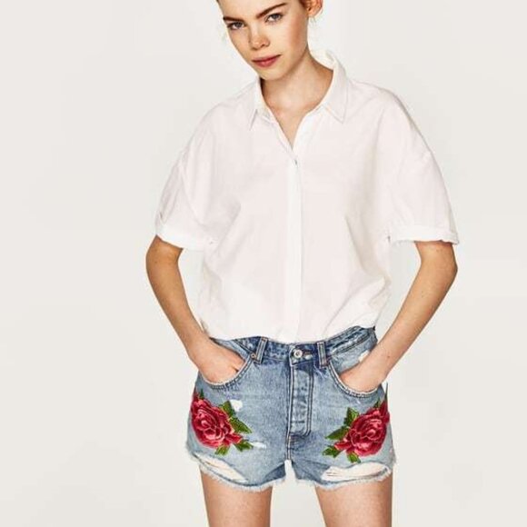 Zara Trafaluc Denimwear Rose Embroidered High Rise Shorts - Picture 1 of 16